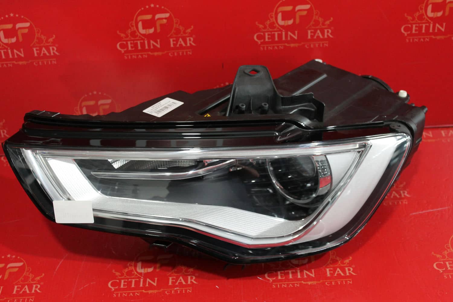 Audi A3 AUDİ A3 XENON ADAPTİF SOL FAR 2012-15