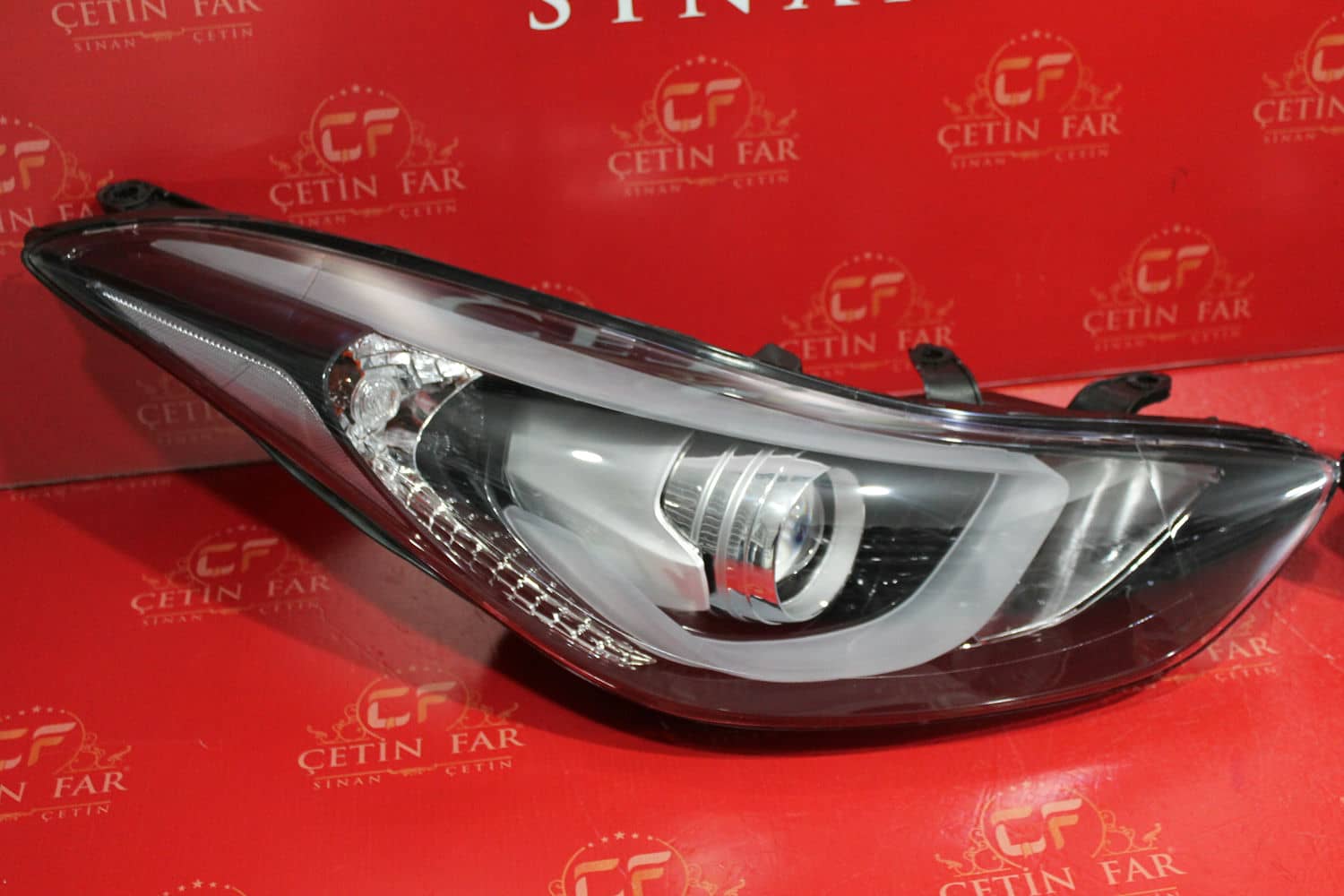 Hyundai ELANTRA HYUNDAİ ELANTRA LEDLİ SAĞ SOL FAR SIFIR İTHAL 2014-2016