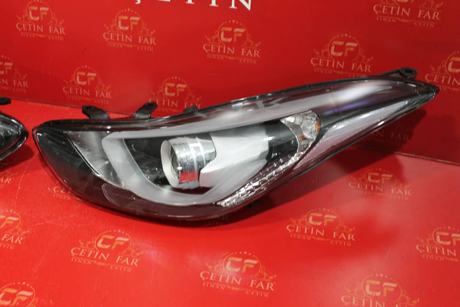 Hyundai ELANTRA HYUNDAİ ELANTRA LEDLİ SAĞ SOL FAR SIFIR İTHAL 2014-2016