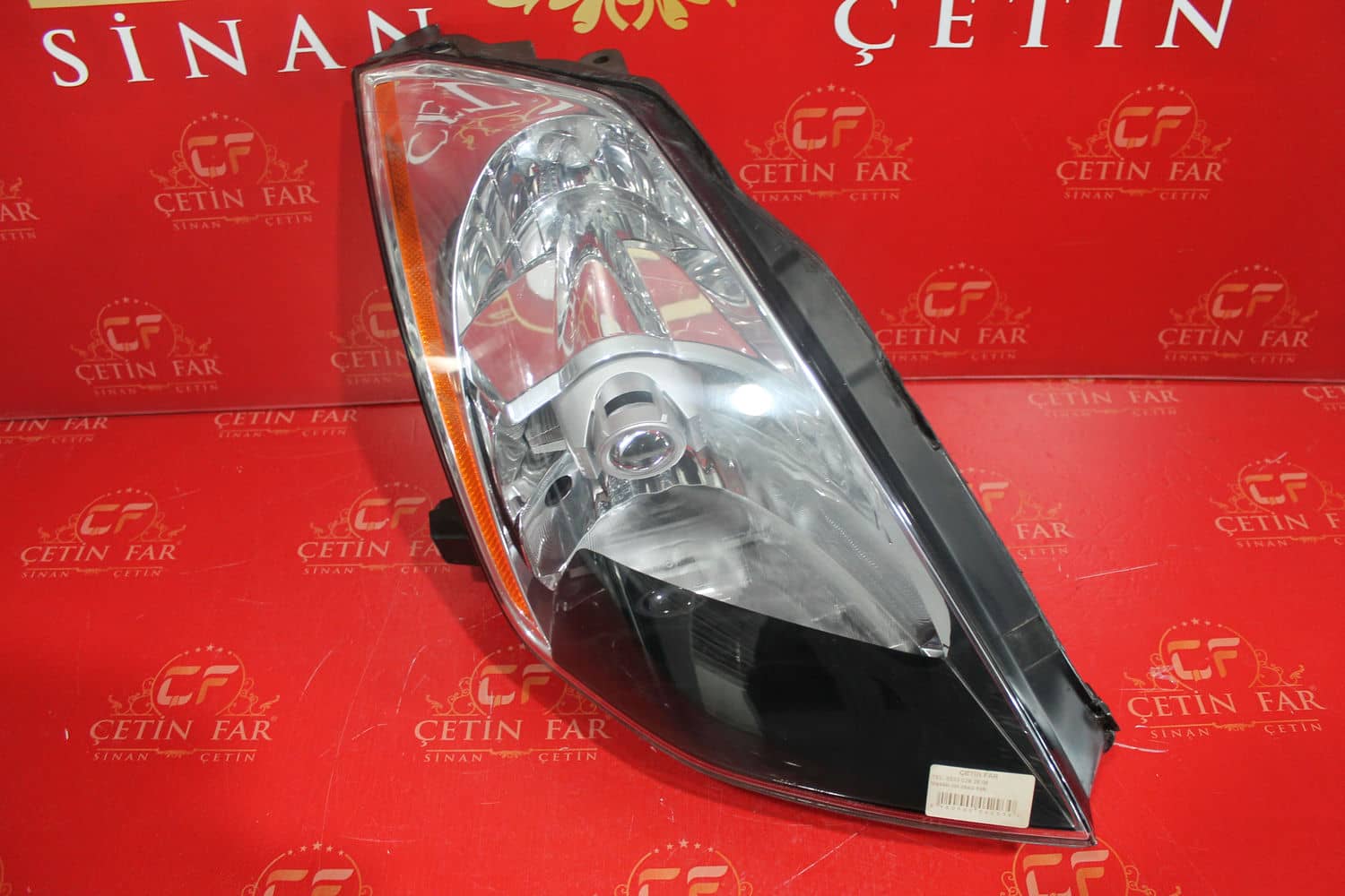 Nissan 350Z NİSSAN 350Z XENON SAĞ FAR