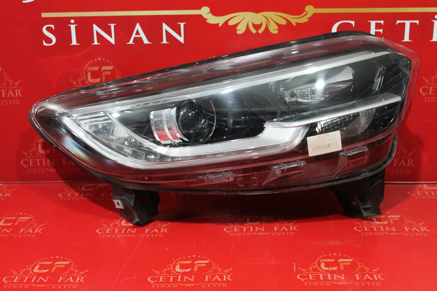 Renault KADJAR RENAULT KADJAR SAĞ FAR 2017-2019