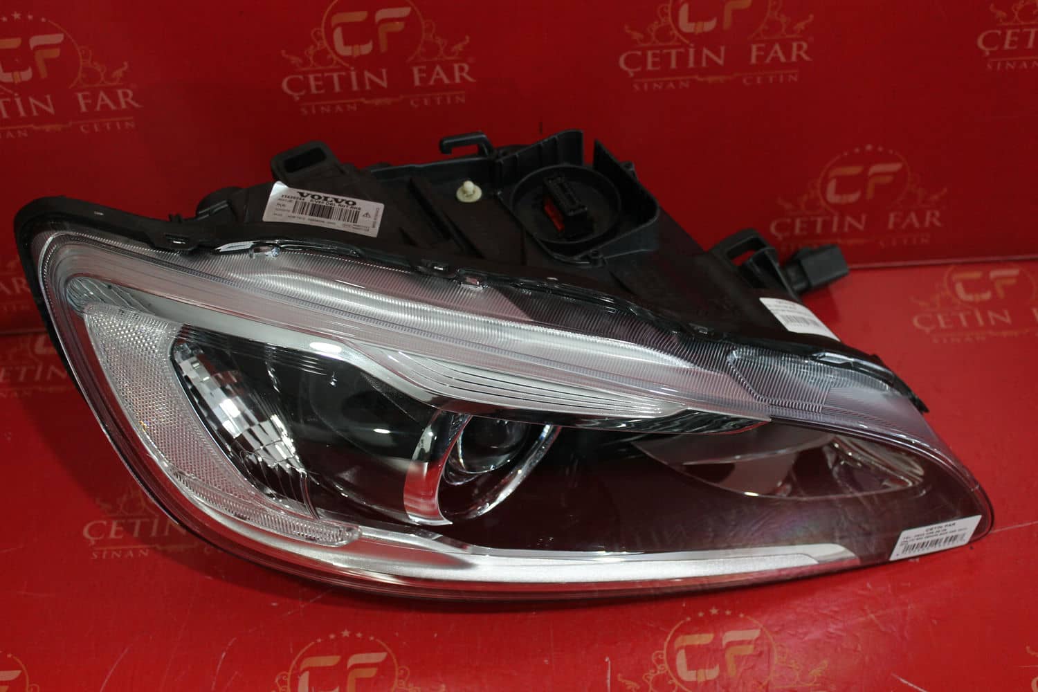 Volvo S60 VOLVO S60 XENON SAĞ FAR 2015-2015
