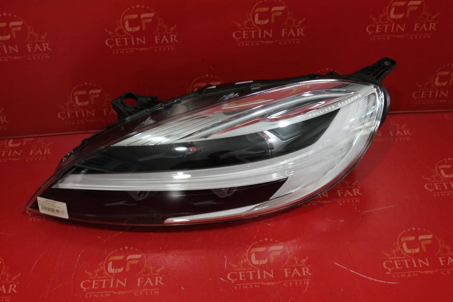 Volvo V40 VOLVO V40 FULL LED SOL FAR HATASIZ 2016-2019